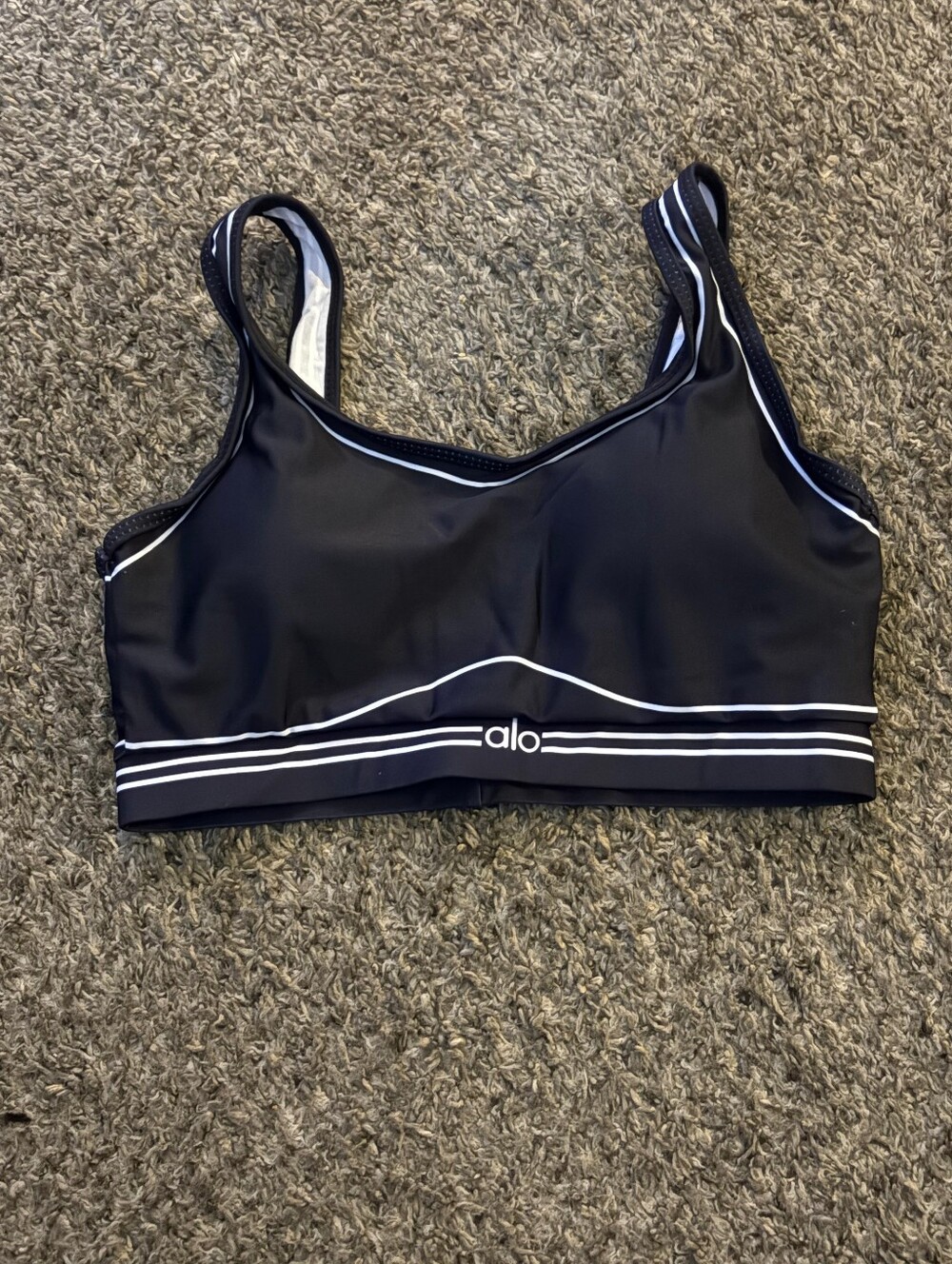 Alo Black Sports Bra & Leggings Set